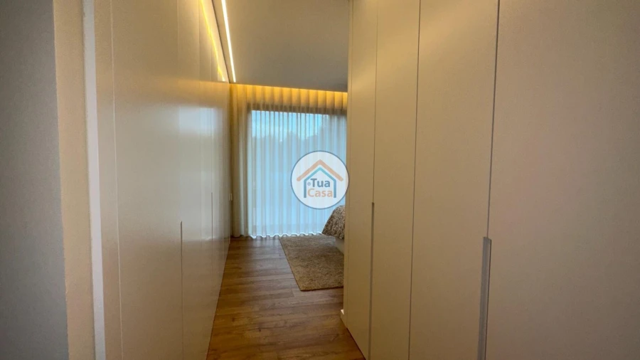 Moradia T3 para Venda em Agrela Foto 20