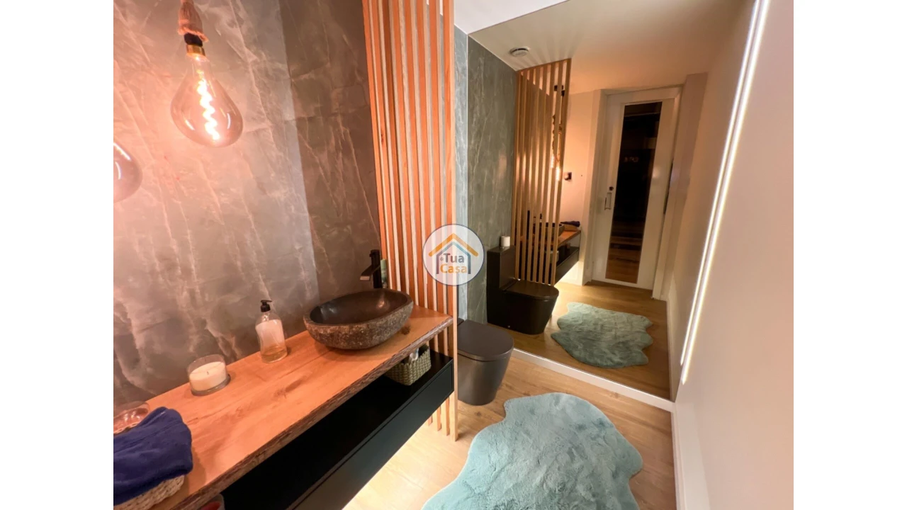 Moradia T3 para Venda em Agrela Foto 68