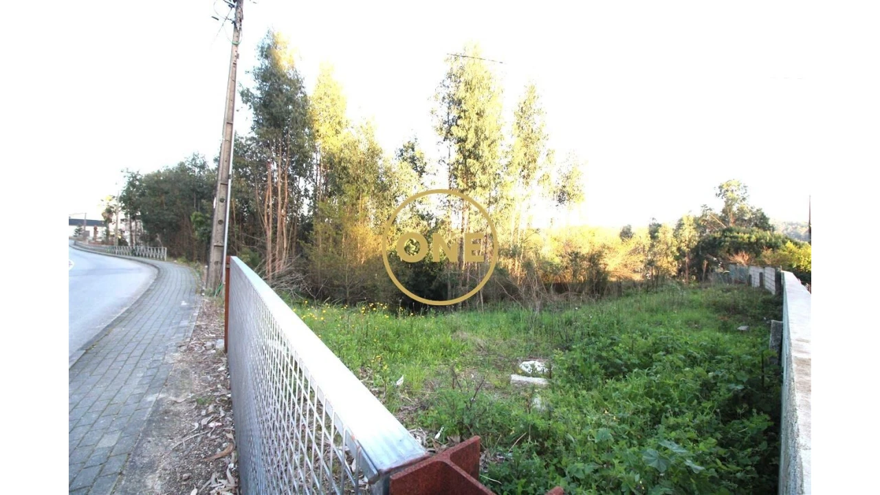 Terreno para Venda em Ruilhe Foto 2