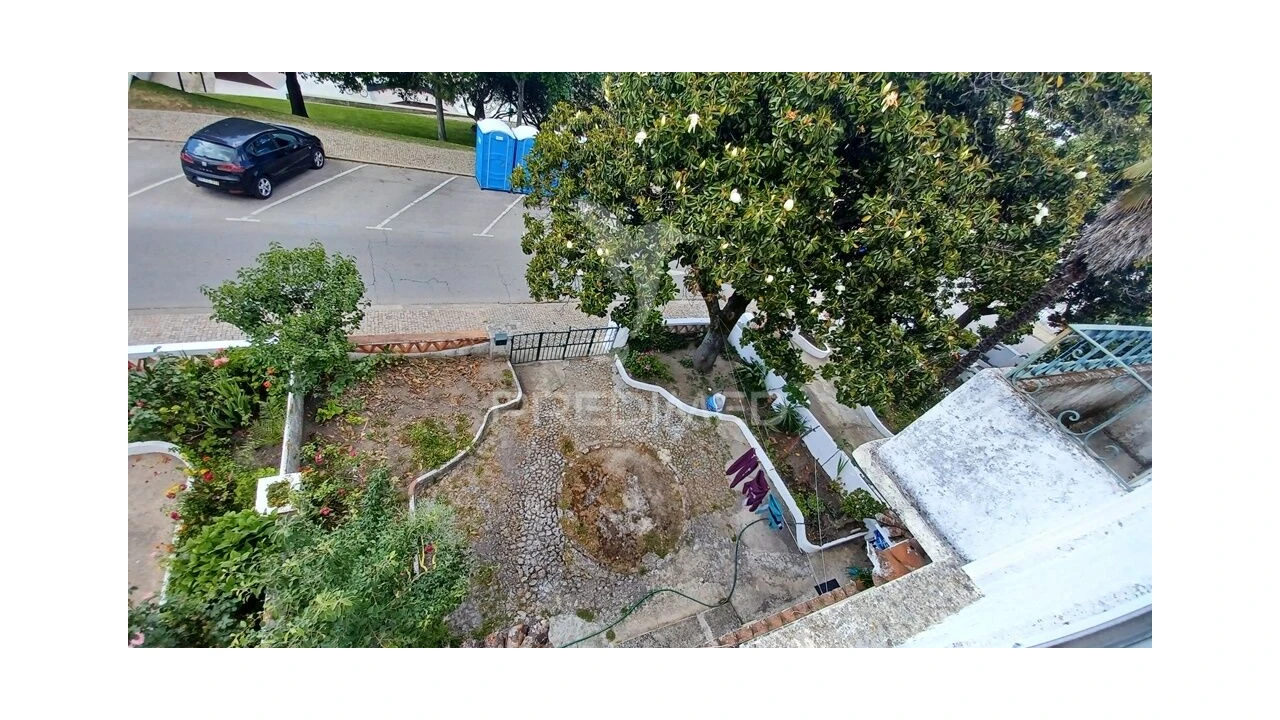 Moradia T8 para Venda em Ribeira de Nisa e Carreiras Foto 3