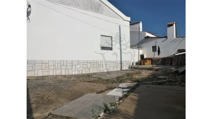 Moradia T3 para Venda em Gloria Foto 15