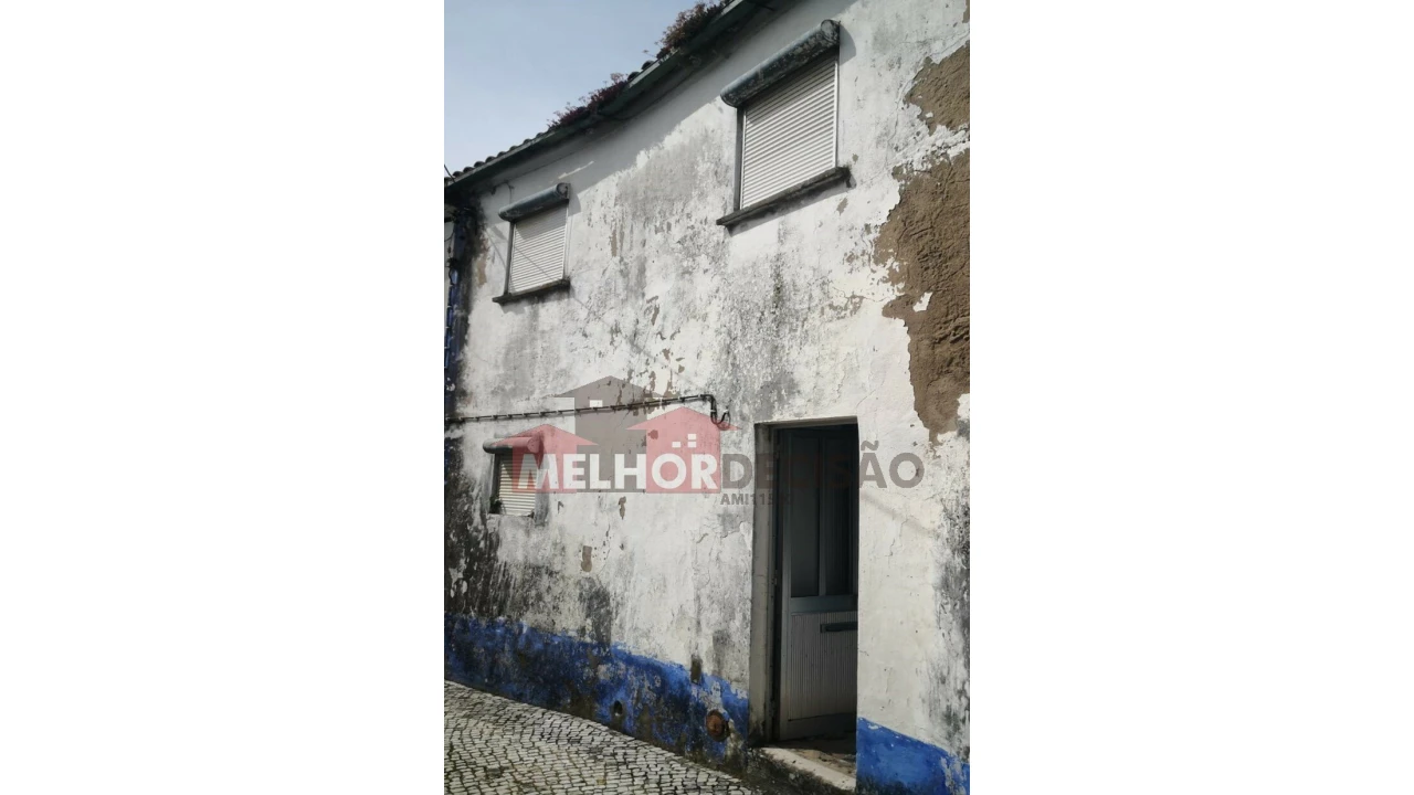 Moradia T3 para Venda em Torres Novas (São Pedro), Lapas e Ribeira Branca Foto 1