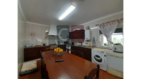 Moradia T4 para Venda em Almeirim