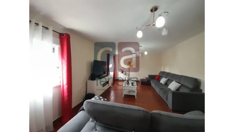 Moradia T4 para Venda em Almeirim