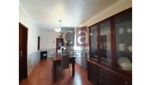 Moradia T4 para Venda em Almeirim