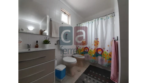 Moradia T4 para Venda em Almeirim