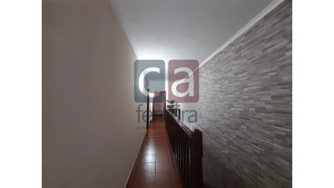 Moradia T4 para Venda em Almeirim
