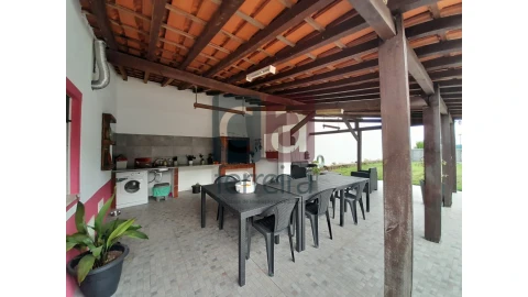 Moradia T4 para Venda em Almeirim