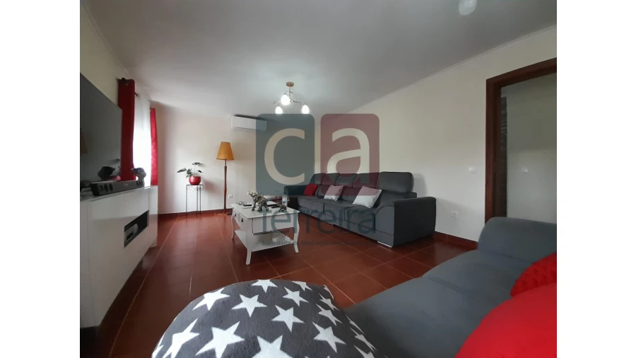 Moradia T4 para Venda em Almeirim Foto 13