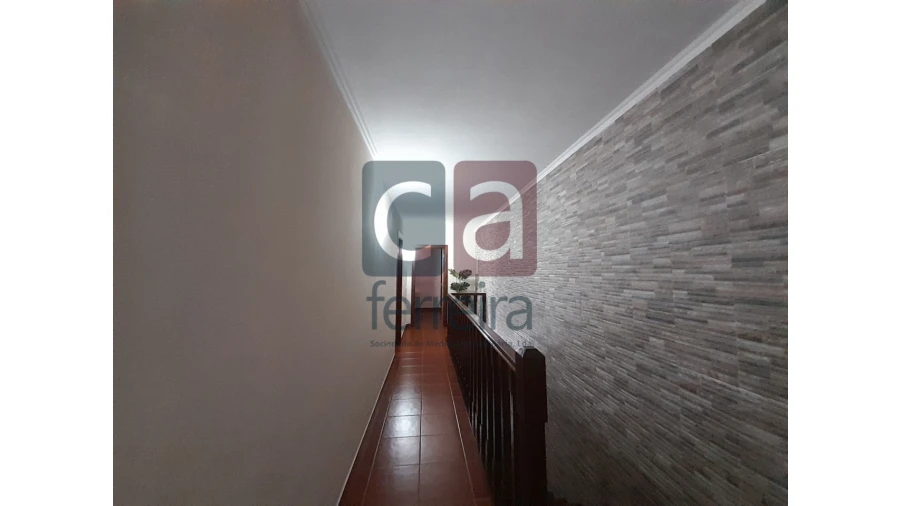 Moradia T4 para Venda em Almeirim Foto 32