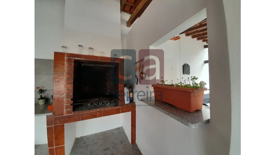 Moradia T4 para Venda em Almeirim Foto 39