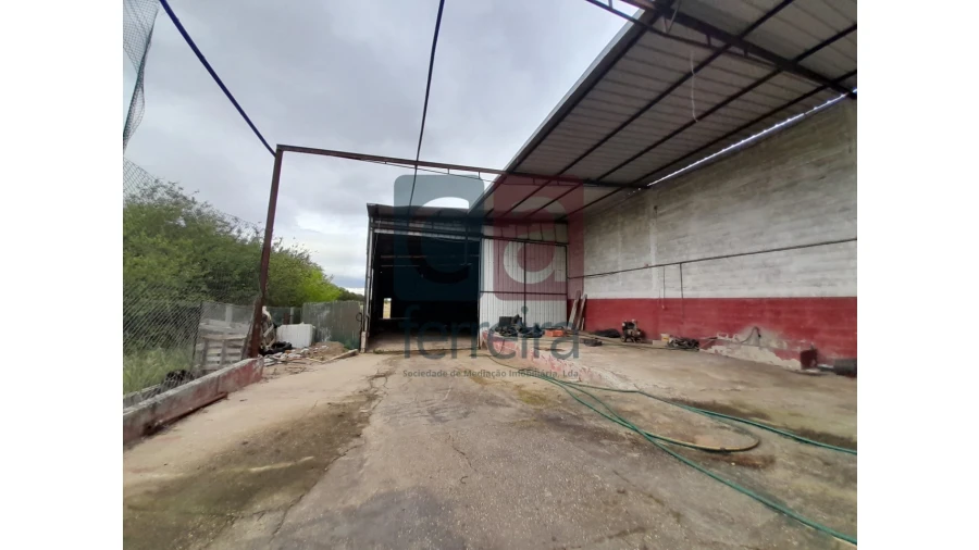 Moradia T4 para Venda em Almeirim Foto 44