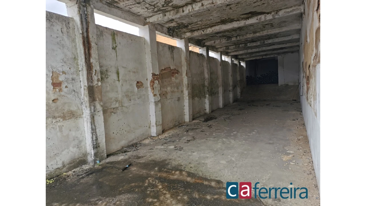 Armazém para Venda em Almeirim Foto 8