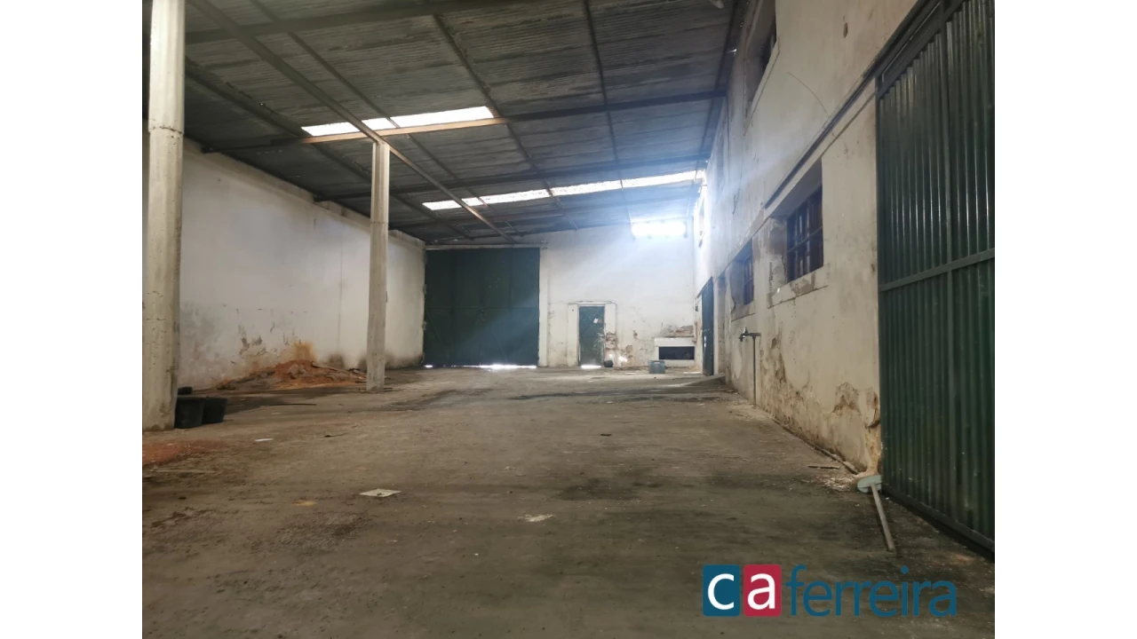 Armazém para Venda em Almeirim Foto 12