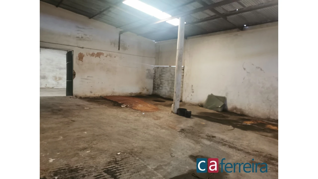 Armazém para Venda em Almeirim Foto 15