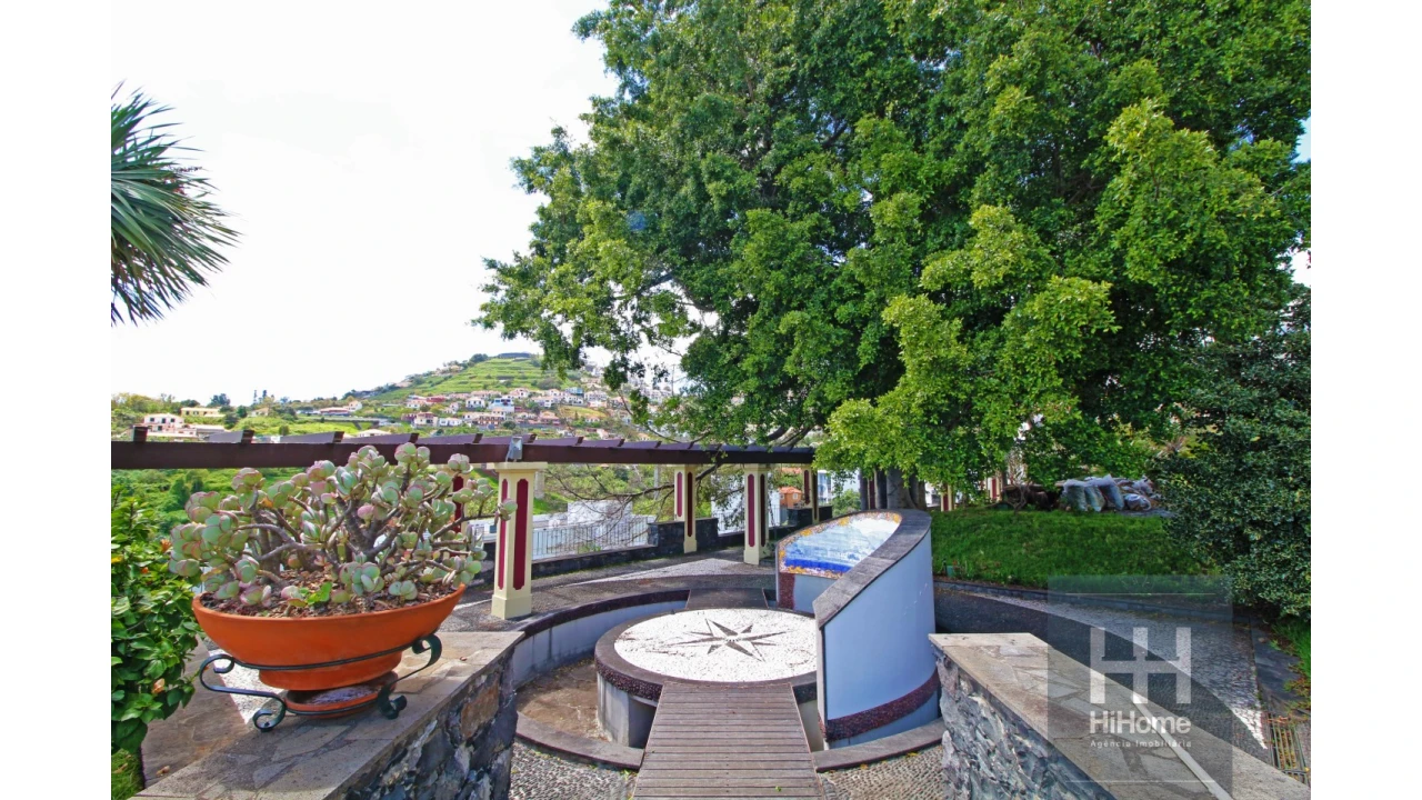 Moradia T6 para Venda em Santo Antonio Foto 19