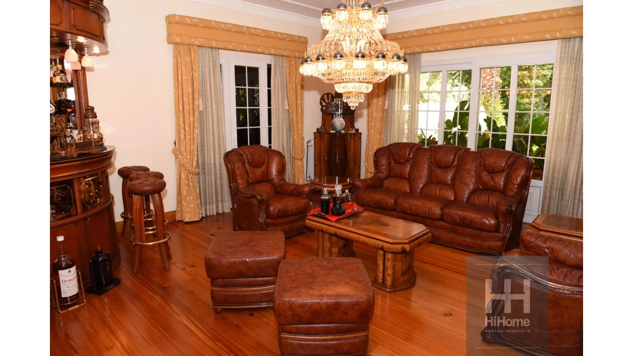 Moradia T6 para Venda em Santo Antonio Foto 29