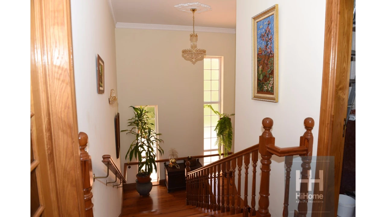 Moradia T6 para Venda em Santo Antonio Foto 31