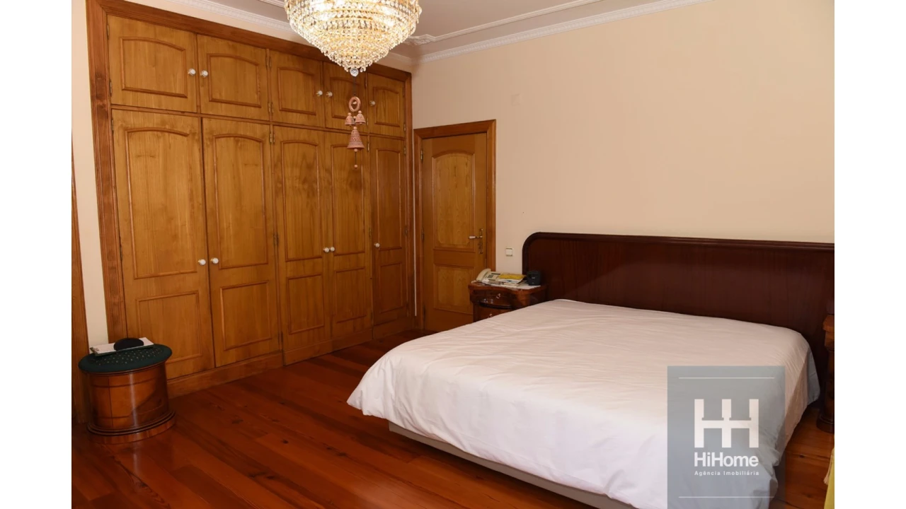 Moradia T6 para Venda em Santo Antonio Foto 33