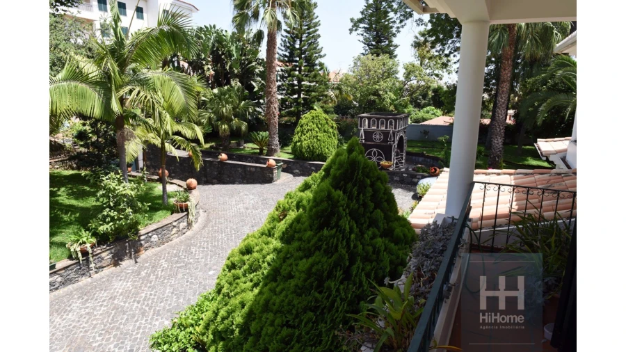 Moradia T6 para Venda em Santo Antonio Foto 38