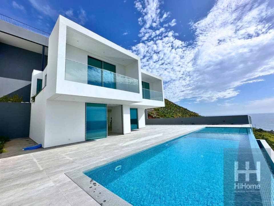 Moradia T4 para Venda em São Martinho Foto 2