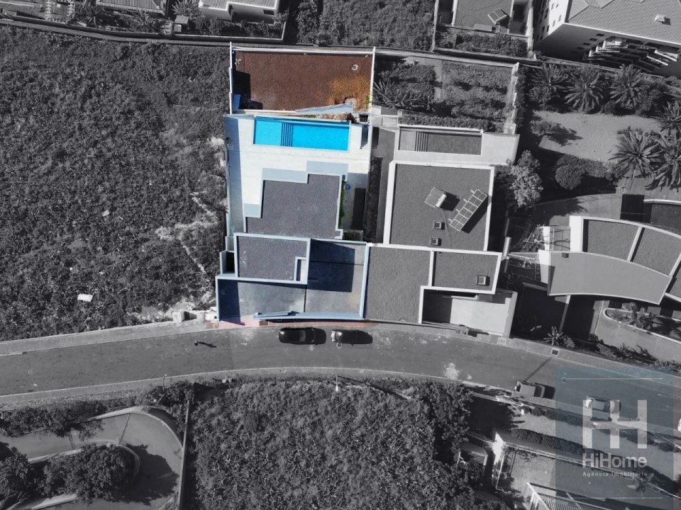 Moradia T4 para Venda em São Martinho Foto 10