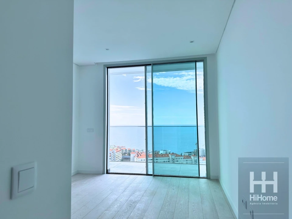 Moradia T4 para Venda em São Martinho Foto 28