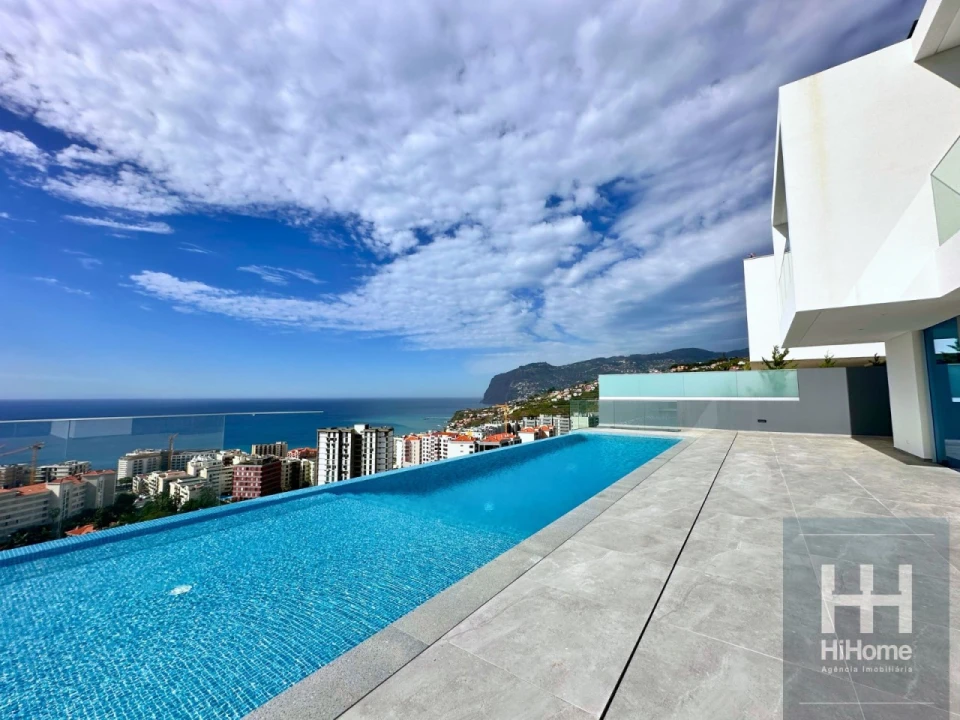 Moradia T4 para Venda em São Martinho Foto 47