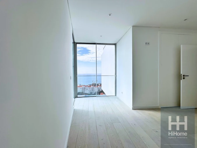 Moradia T4 para Venda em São Martinho Foto 26