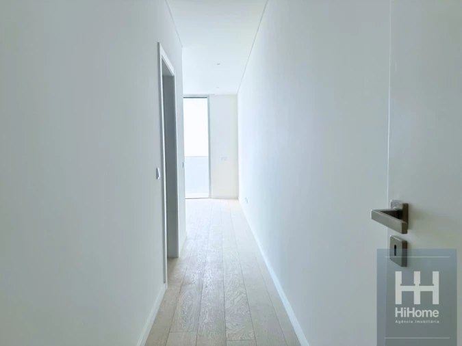 Moradia T4 para Venda em São Martinho Foto 30