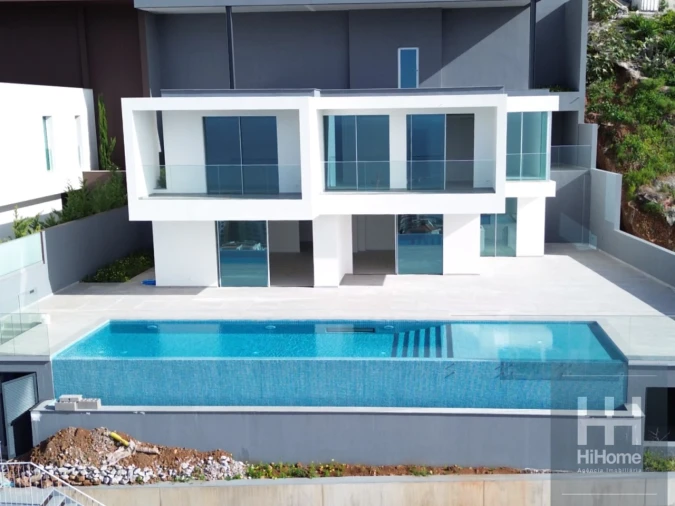 Moradia T4 para Venda em São Martinho Foto 54