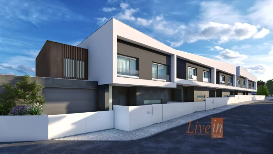 Moradia T4 para Venda em Loures Foto 4