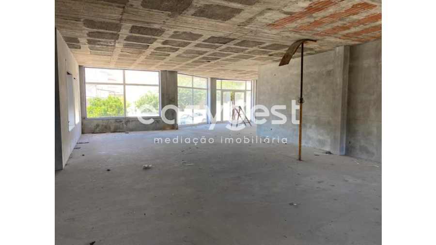 Prédio para Venda em Soure Foto 16