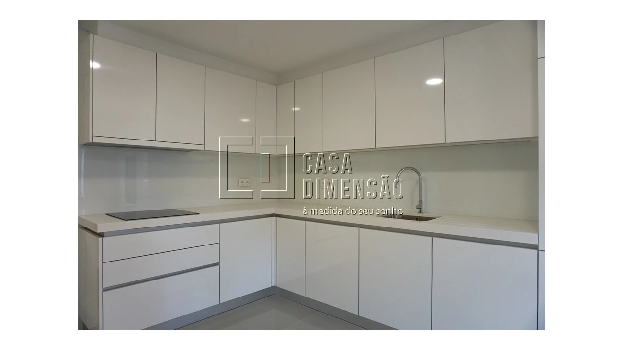 Apartamento T2 para Venda em Venteira Foto 13