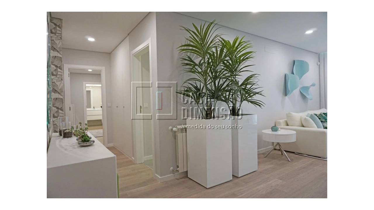 Apartamento T2 para Venda em Venteira Foto 33