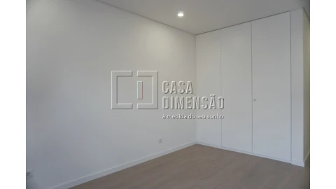 Apartamento T2 para Venda em Venteira