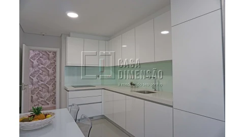 Apartamento T2 para Venda em Venteira