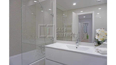 Apartamento T2 para Venda em Venteira