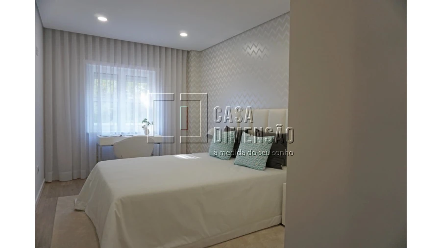 Apartamento T2 para Venda em Venteira Foto 27