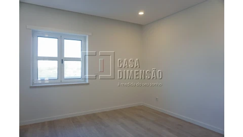 Apartamento T3 para Venda em Venteira