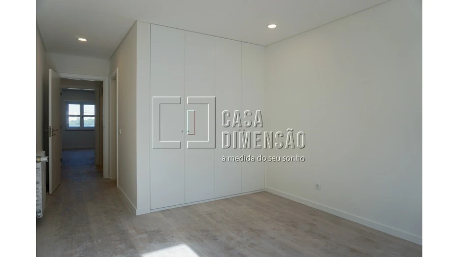 Apartamento T3 para Venda em Venteira Foto 14