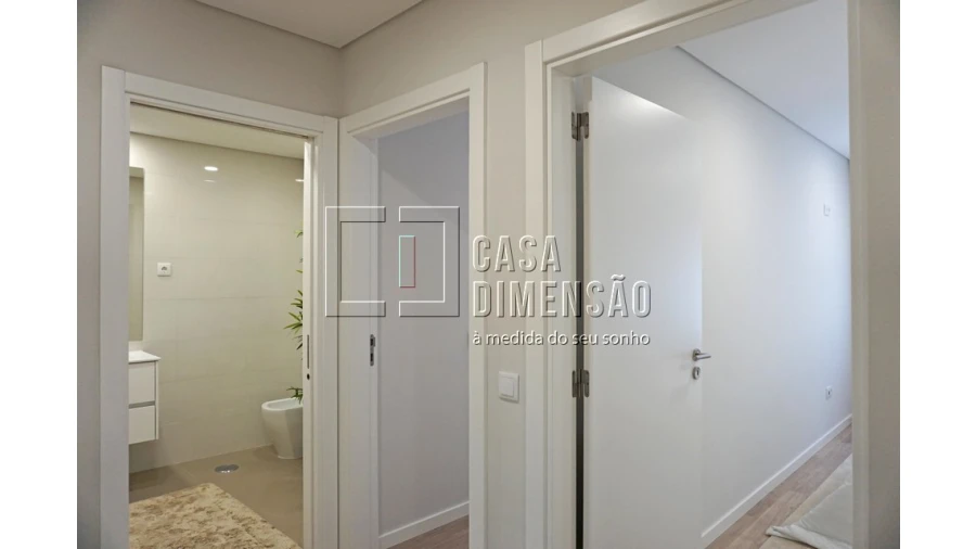 Apartamento T2 para Venda em Venteira Foto 62
