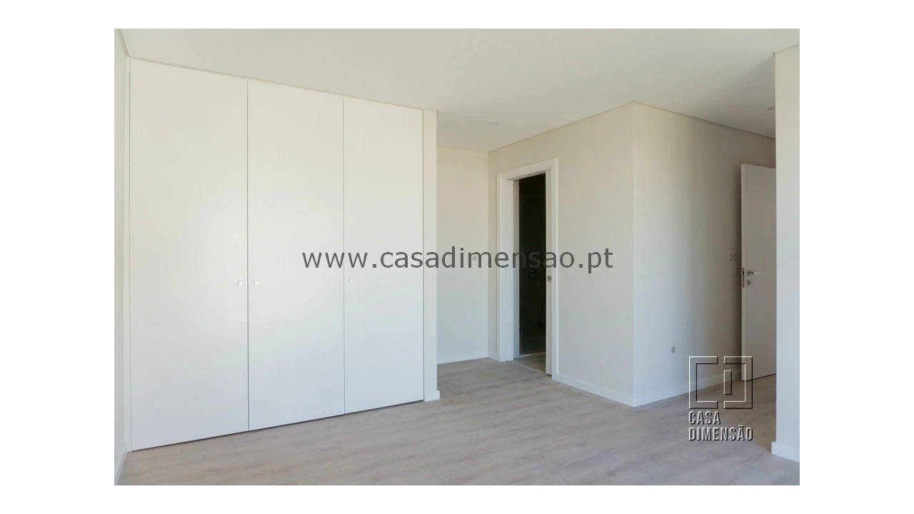 Apartamento T2 para Venda em São Domingos de Rana Foto 23
