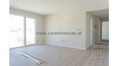 Apartamento T2 para Venda em São Domingos de Rana