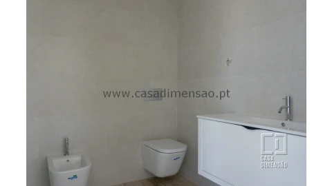 Apartamento T2 para Venda em São Domingos de Rana