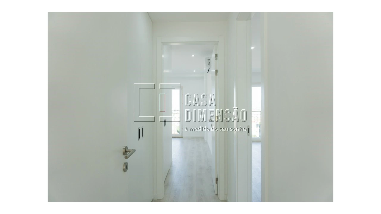 Apartamento T2 para Venda em Águas Livres Foto 10