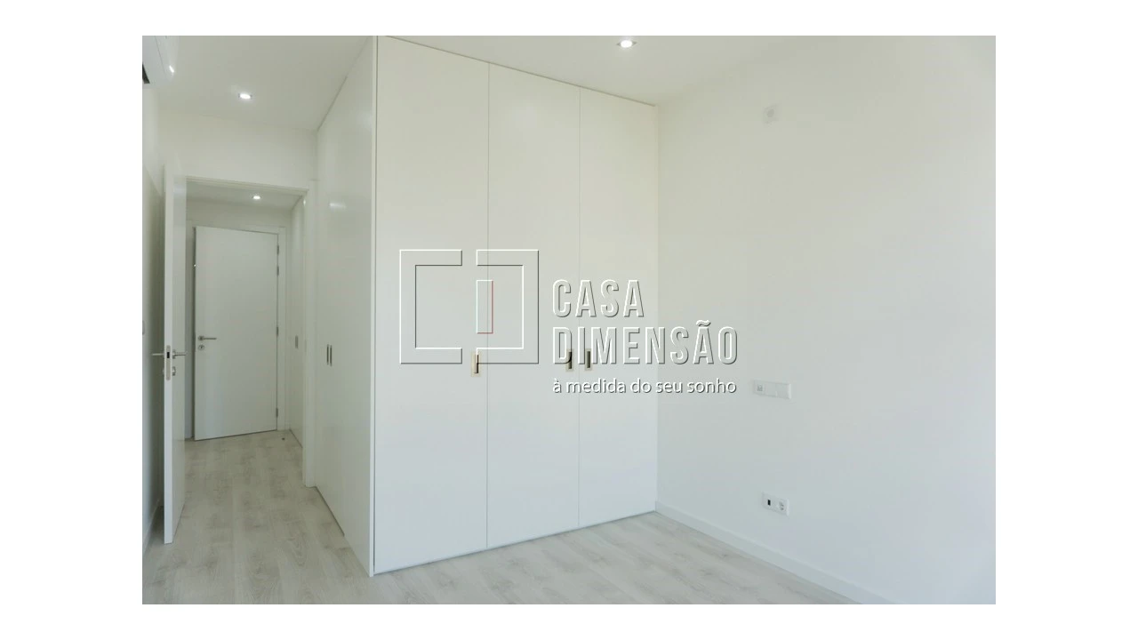 Apartamento T2 para Venda em Águas Livres Foto 13