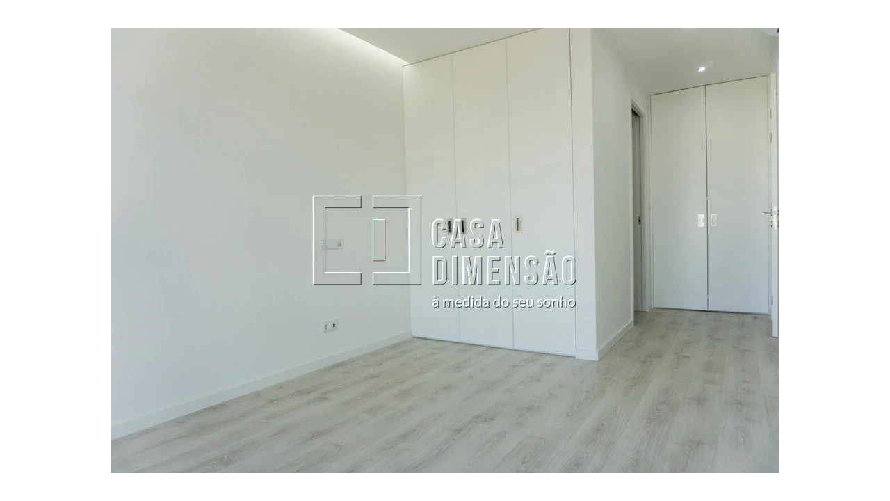 Apartamento T2 para Venda em Águas Livres Foto 17