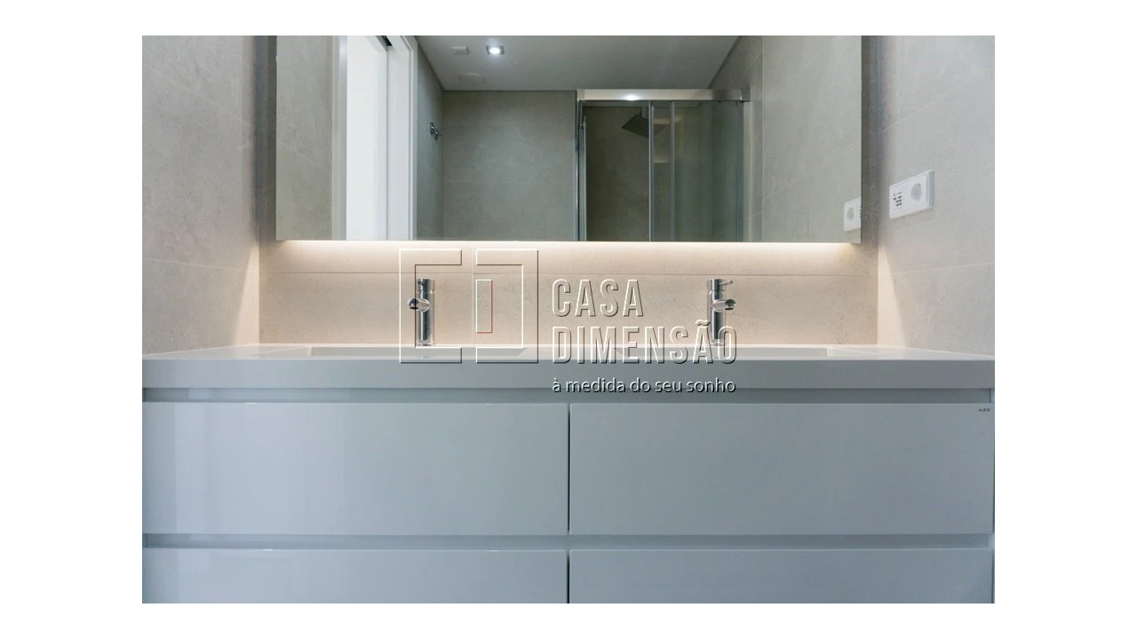 Apartamento T2 para Venda em Águas Livres Foto 24