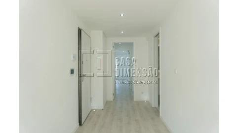 Apartamento T2 para Venda em Águas Livres